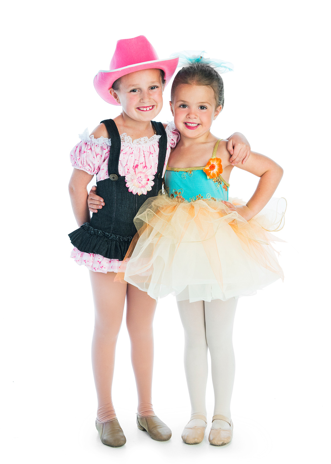 Nicole is a Chicago-based child photographer, family, baby photographer, commercial photographer, specializing in children's photography in Chicago, the Chicago North Shore suburban area and San Diego.