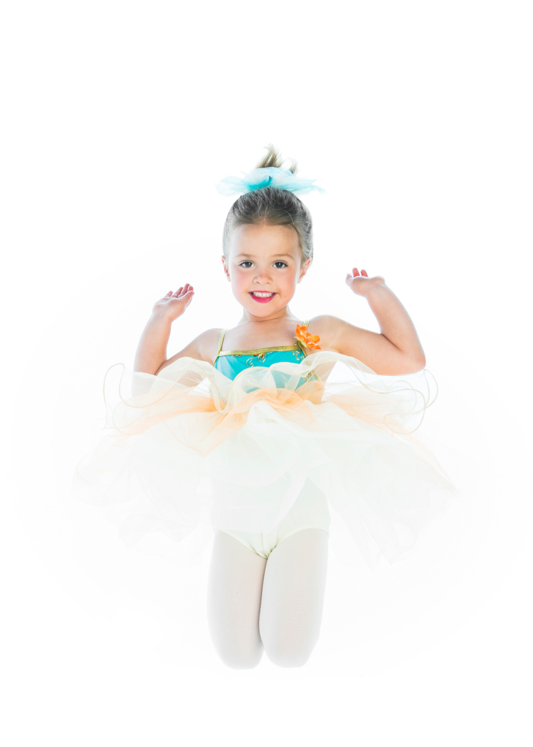 Nicole is a Chicago-based child photographer, family, baby photographer, commercial photographer, specializing in children's photography in Chicago, the Chicago North Shore suburban area and San Diego.