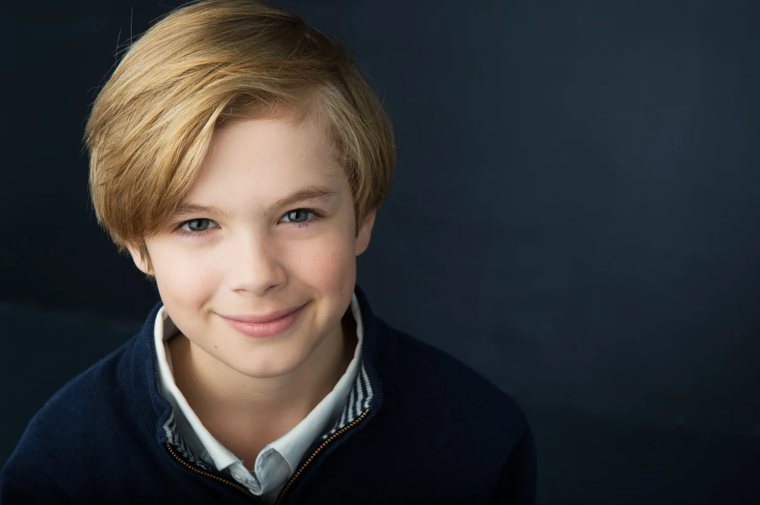 Nicole is a Chicago-based child photographer, family, baby photographer, commercial photographer, specializing in children's photography in Chicago, the Chicago North Shore suburban area and San Diego.