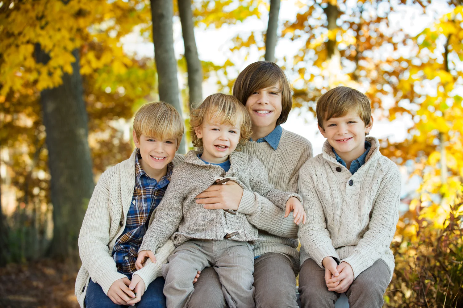 Nicole is a Chicago-based child photographer, family, baby photographer, commercial photographer, specializing in children's photography in Chicago, the Chicago North Shore suburban area and San Diego.