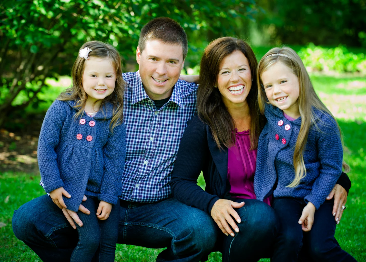 Nicole is a Chicago-based child photographer, family, baby photographer, commercial photographer, specializing in children's photography in Chicago, the Chicago North Shore suburban area and San Diego.
