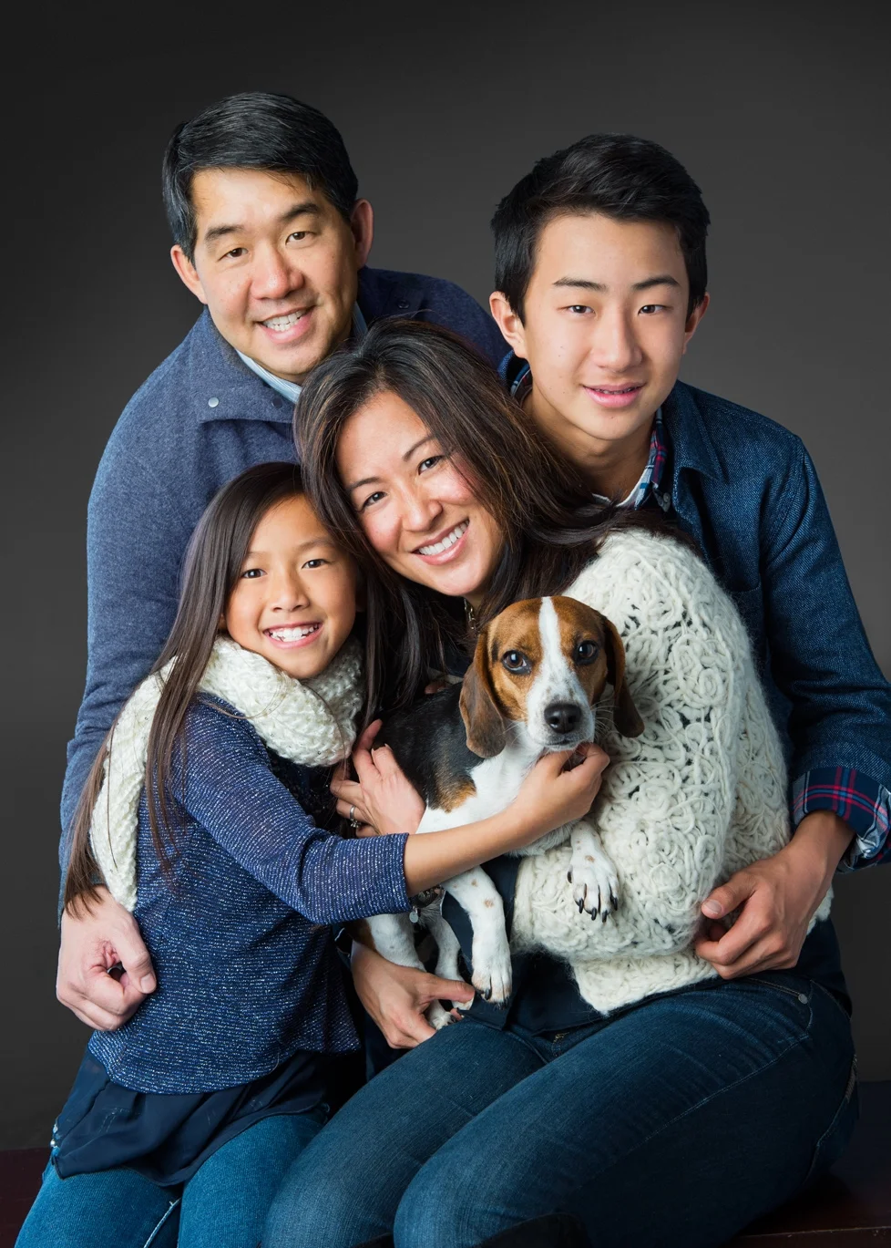Nicole is a Chicago-based child photographer, family, baby photographer, commercial photographer, specializing in children's photography in Chicago, the Chicago North Shore suburban area and San Diego.