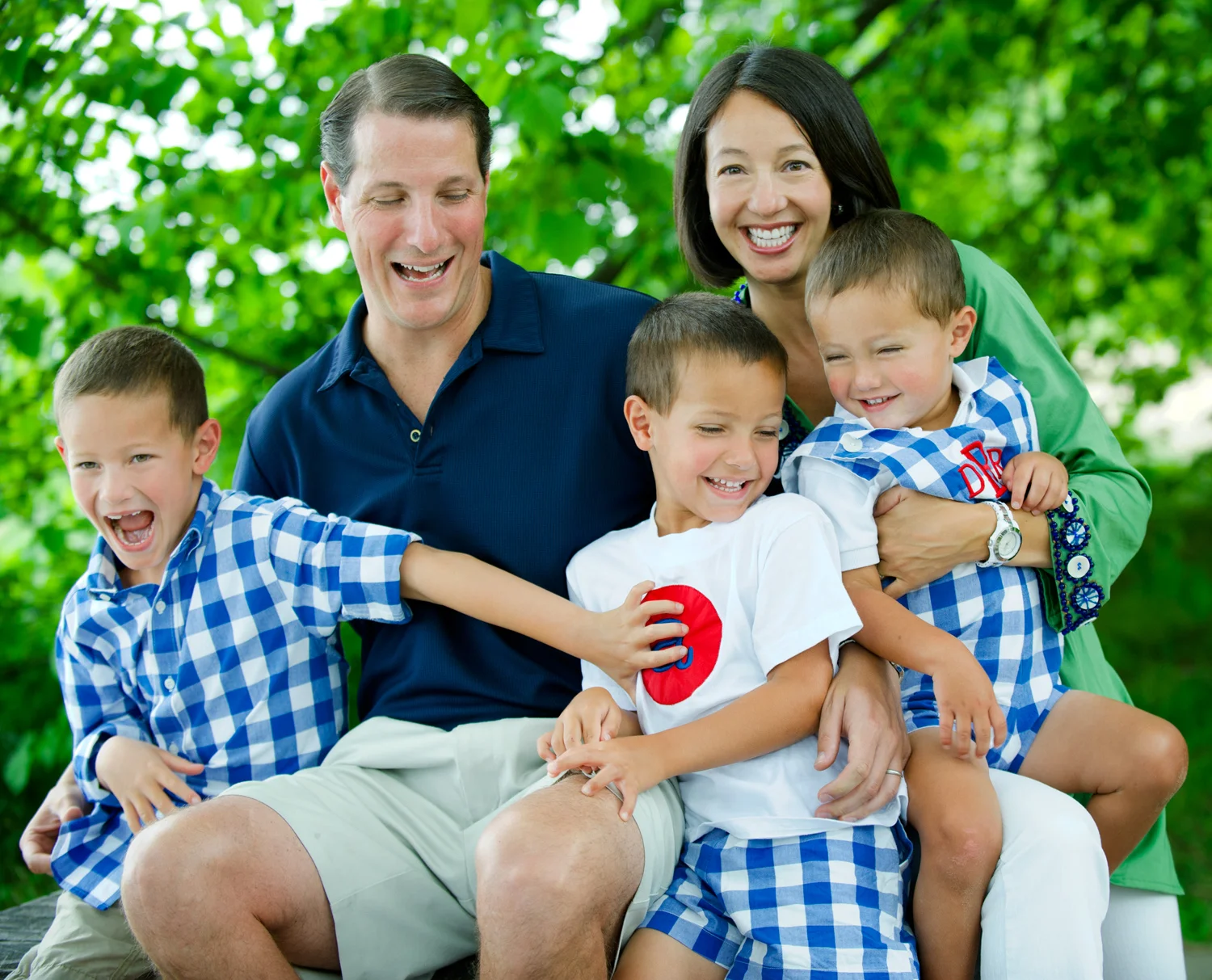 Nicole is a Chicago-based child photographer, family, baby photographer, commercial photographer, specializing in children's photography in Chicago, the Chicago North Shore suburban area and San Diego.