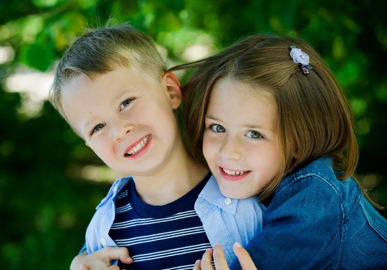 Nicole is a Chicago-based child photographer, family, baby photographer, commercial photographer, specializing in children's photography in Chicago, the Chicago North Shore suburban area and San Diego.