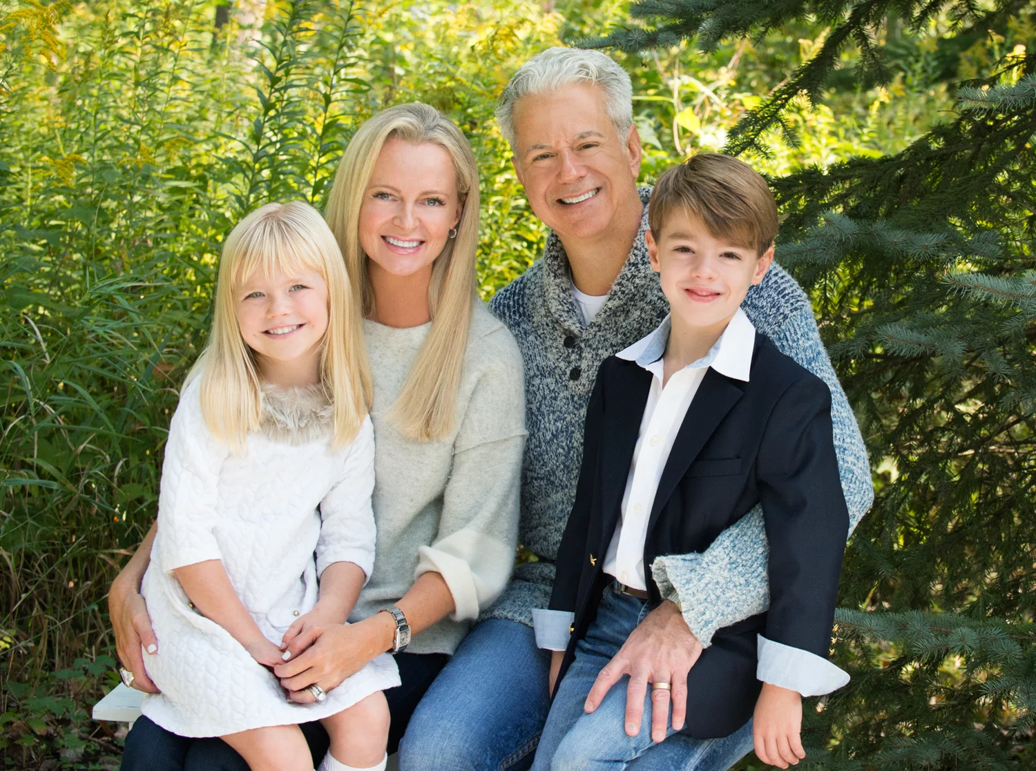 Nicole is a Chicago-based child photographer, family, baby photographer, commercial photographer, specializing in children's photography in Chicago, the Chicago North Shore suburban area and San Diego.