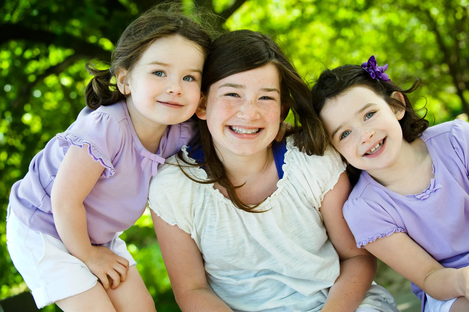 Nicole is a Chicago-based child photographer, family, baby photographer, commercial photographer, specializing in children's photography in Chicago, the Chicago North Shore suburban area and San Diego.