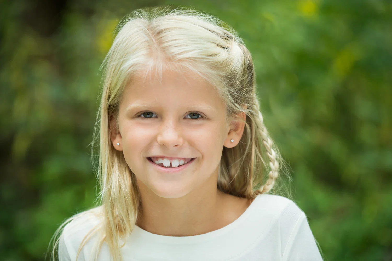 Nicole is a Chicago-based child photographer, family, baby photographer, commercial photographer, specializing in children's photography in Chicago, the Chicago North Shore suburban area and San Diego.