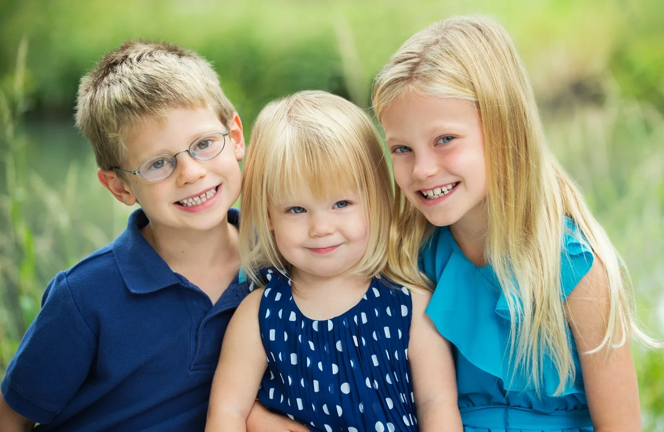 Nicole is a Chicago-based child photographer, family, baby photographer, commercial photographer, specializing in children's photography in Chicago, the Chicago North Shore suburban area and San Diego.