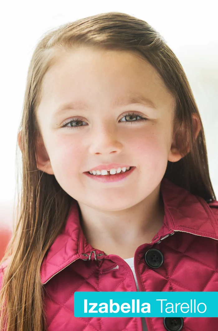 TarelloIzabella_CompCard_Front.jpg