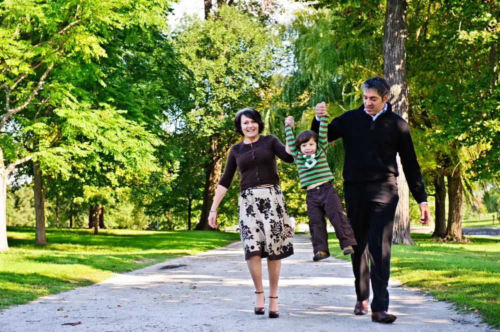 Nicole is a Chicago-based child photographer, family, baby photographer, commercial photographer, specializing in children's photography in Chicago, the Chicago North Shore suburban area and San Diego.