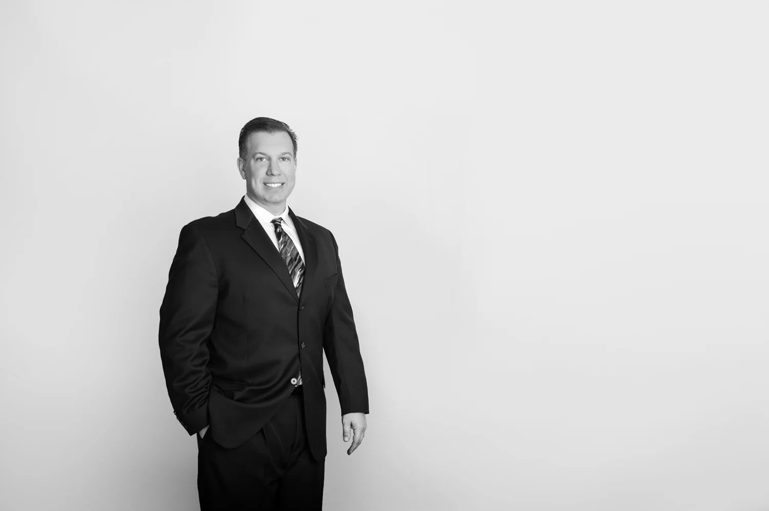 Nicole is a Chicago-based child photographer, family, baby photographer, commercial photographer, specializing in children's photography in Chicago, the Chicago North Shore suburban area and San Diego.