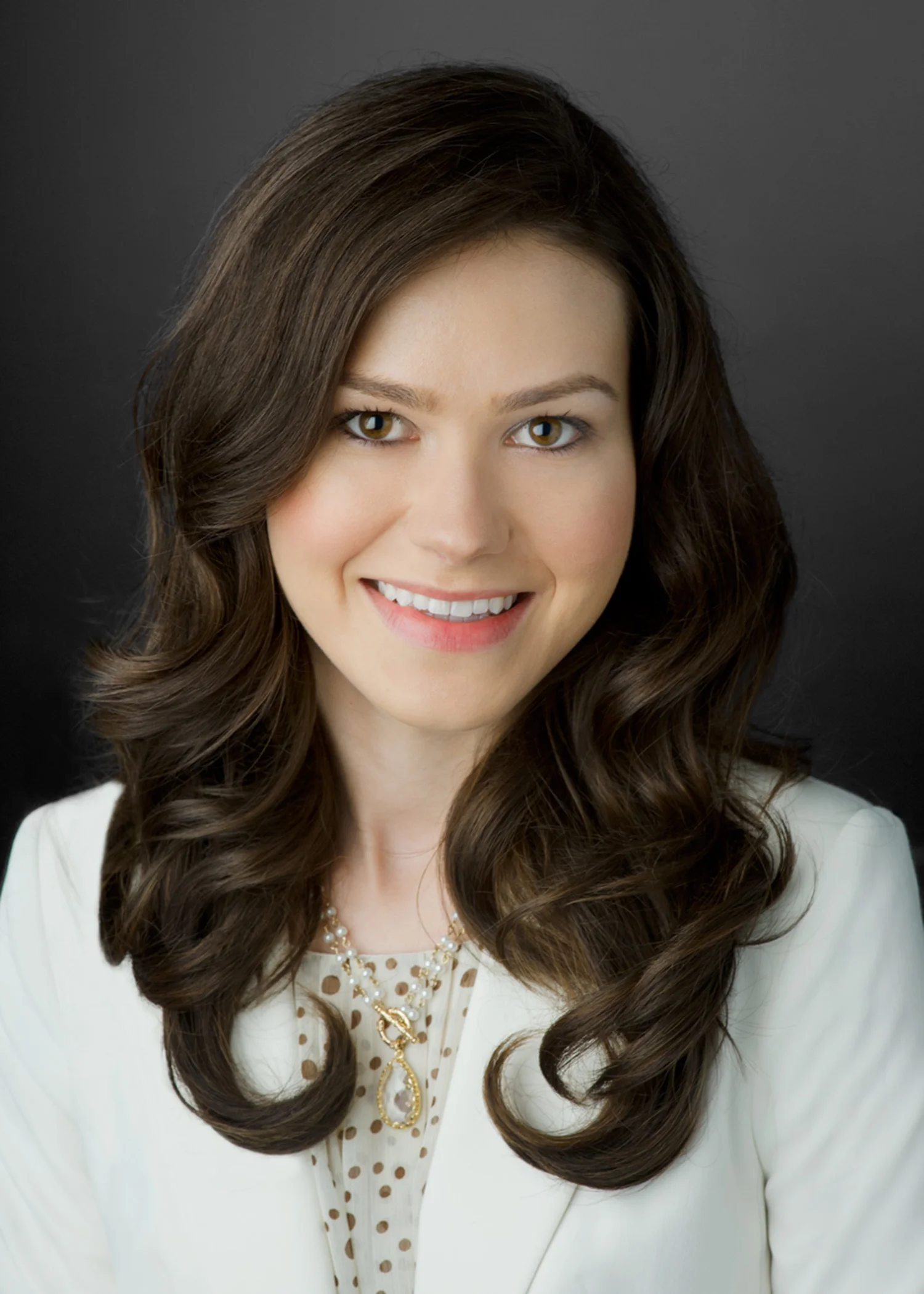 Nicole is a Chicago-based child photographer, family, baby photographer, commercial photographer, specializing in children's photography in Chicago, the Chicago North Shore suburban area and San Diego.