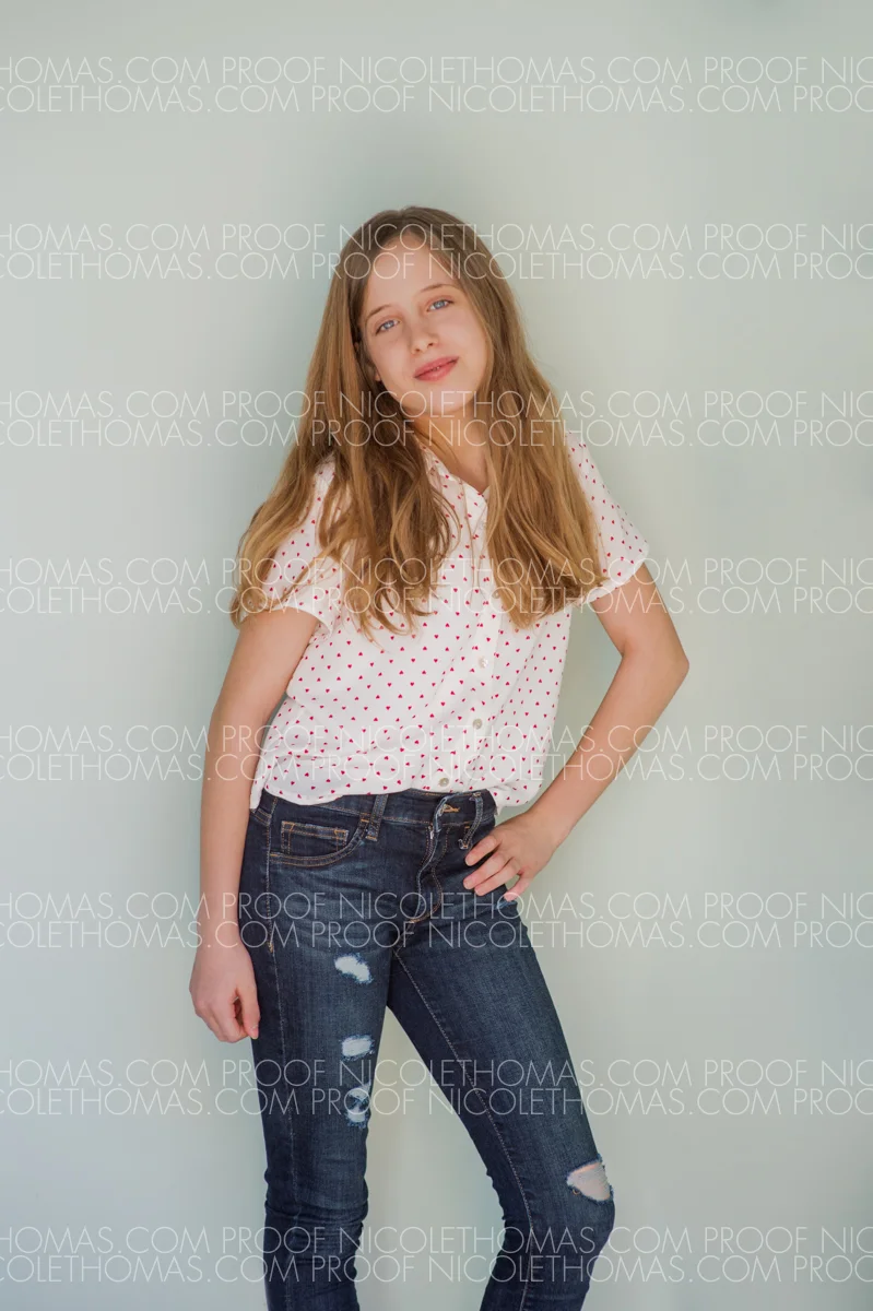 SternOlivia_0319_9868.jpg
