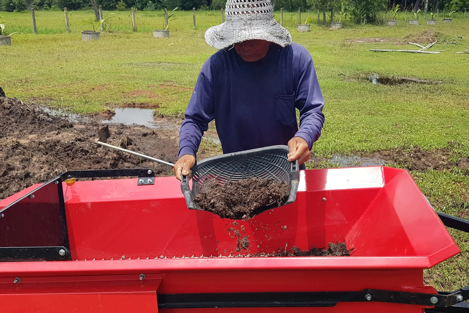Manure Spreading Trailer 4.jpg
