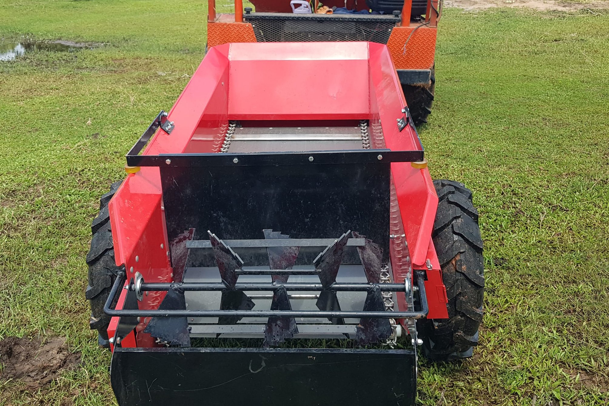 Manure Spreading Trailer 5.jpg