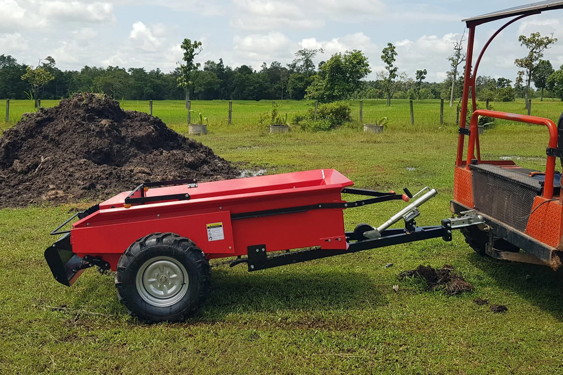 Manure Spreading Trailer 6.jpg