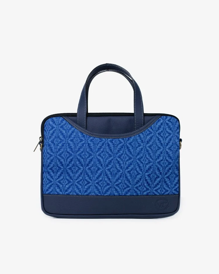 VI Tablet Pouch 13" with handle and strap Diamond Eyes in indigo buffalo hide leather
