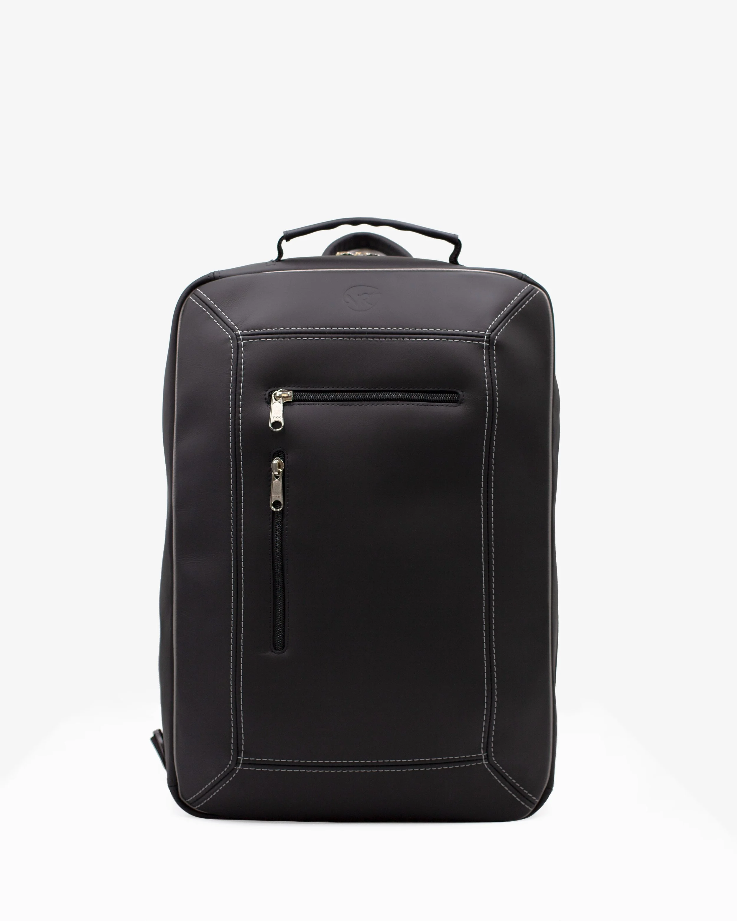 VR Backpack in black cowhide leather