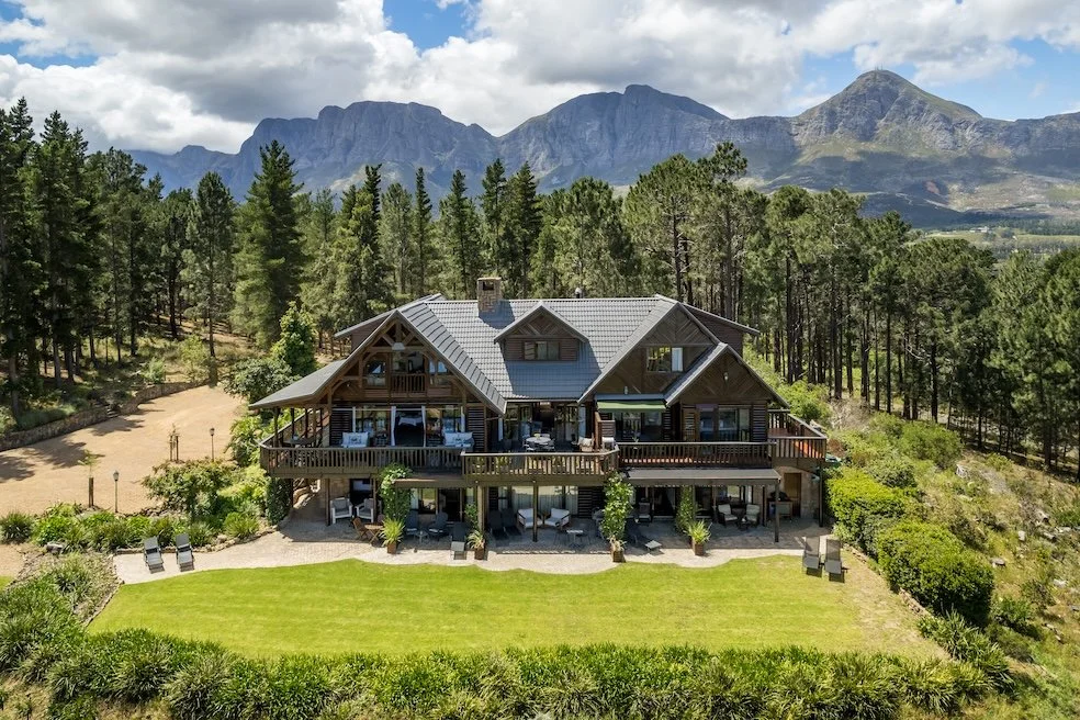 Lalapanzi Lodge guesthouse BnB Farm close to Somerset West Cape Town