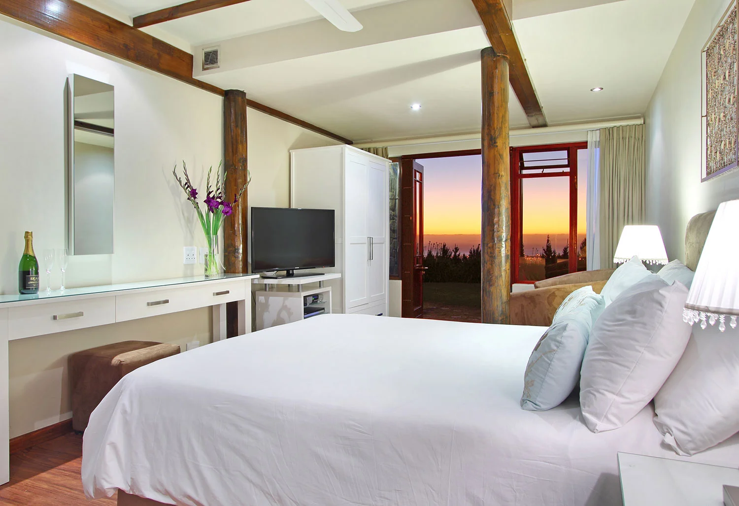 Room 3 – Bedroom