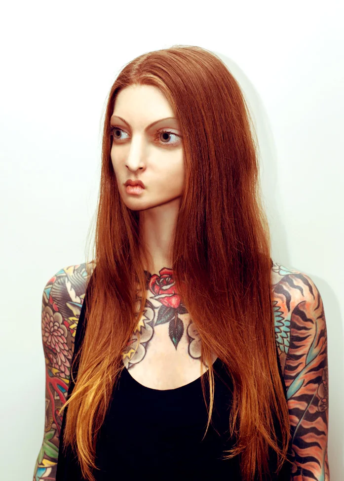 sara_blake_100girls_real_red.jpg