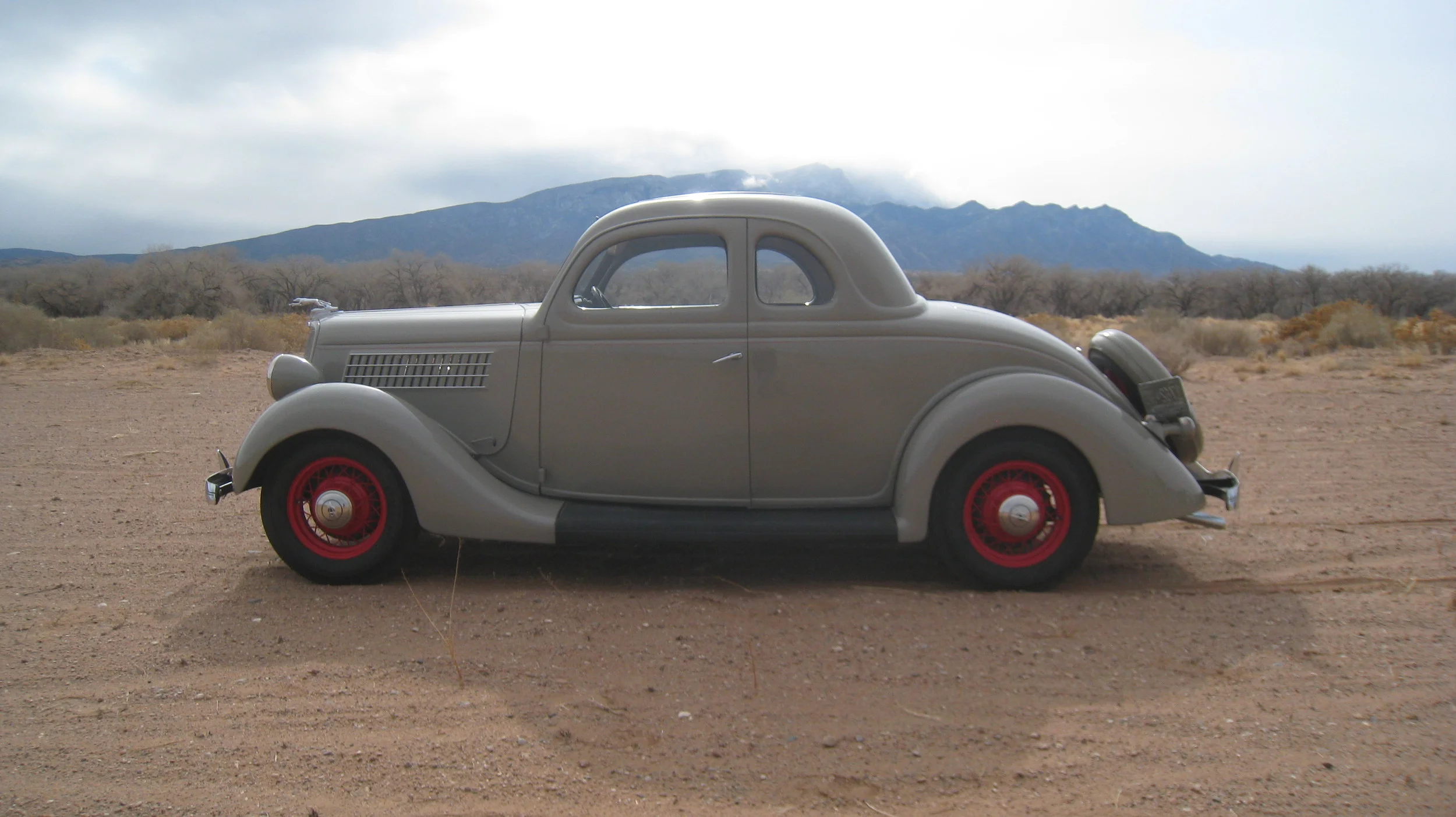 Neva and Marvin's 1935 Coupe.JPG