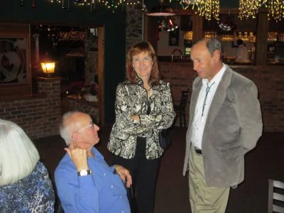 Marvin, an x-race car driver, explains to Jeff and Beth why Fords are sooooo fast!