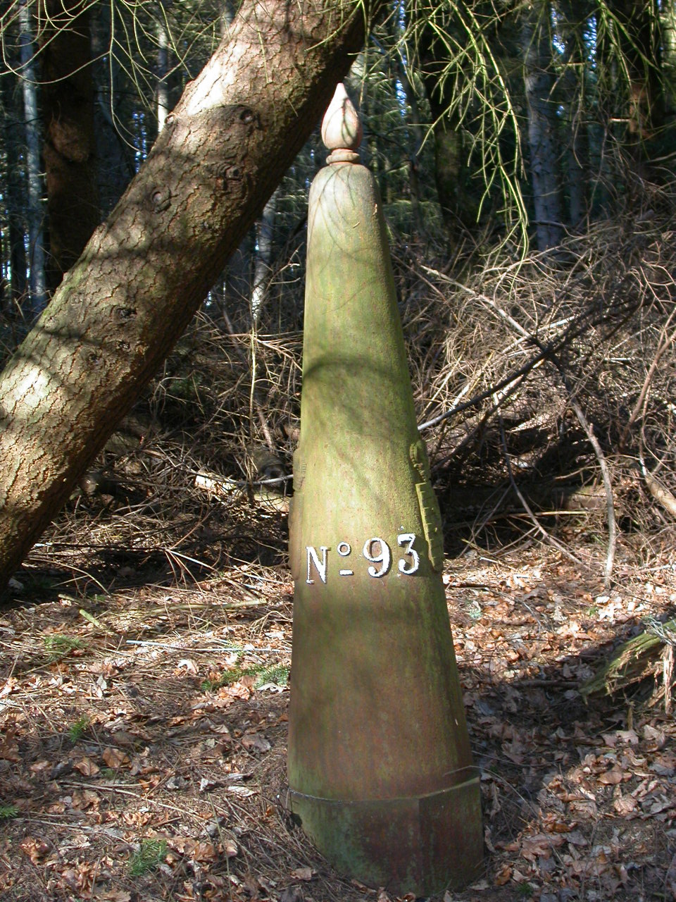 LB 093.JPG