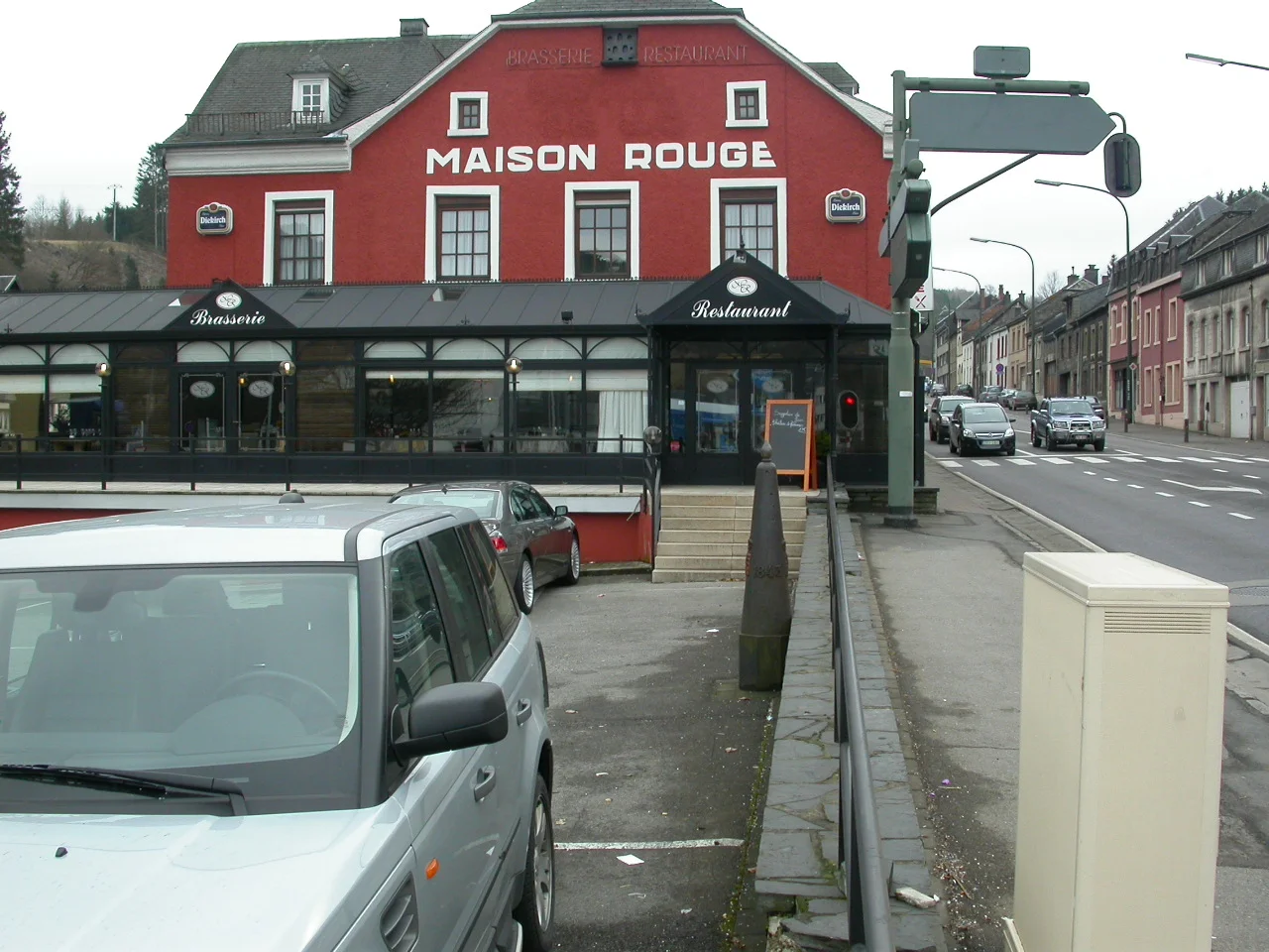 maison rouge martel.JPG