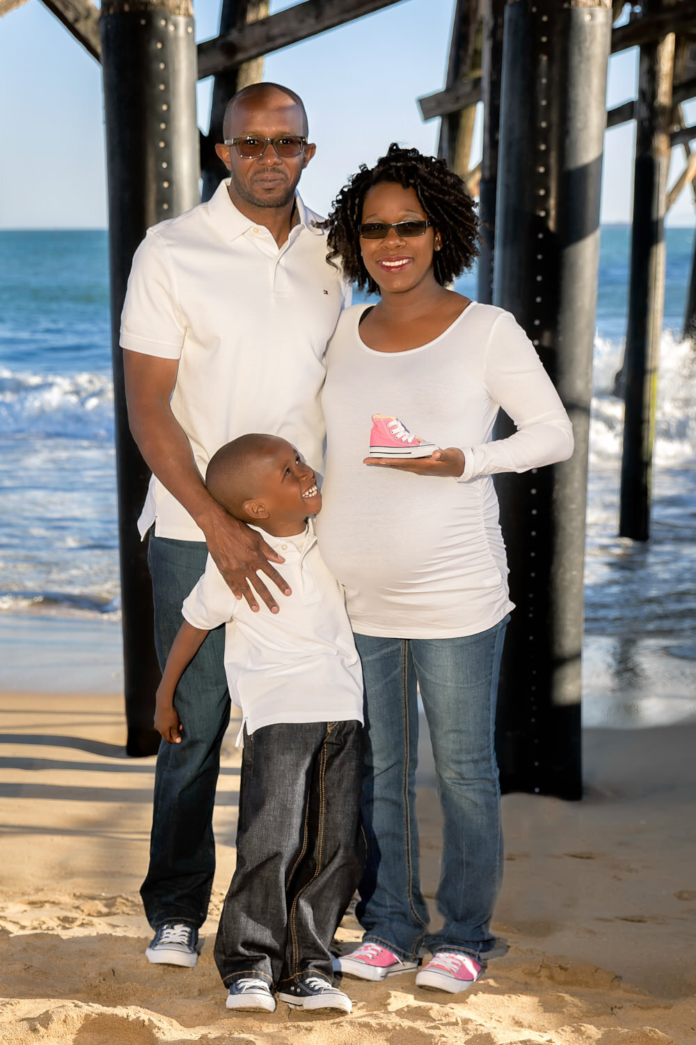 Seal-Beach-maternity-family-portrait.jpg