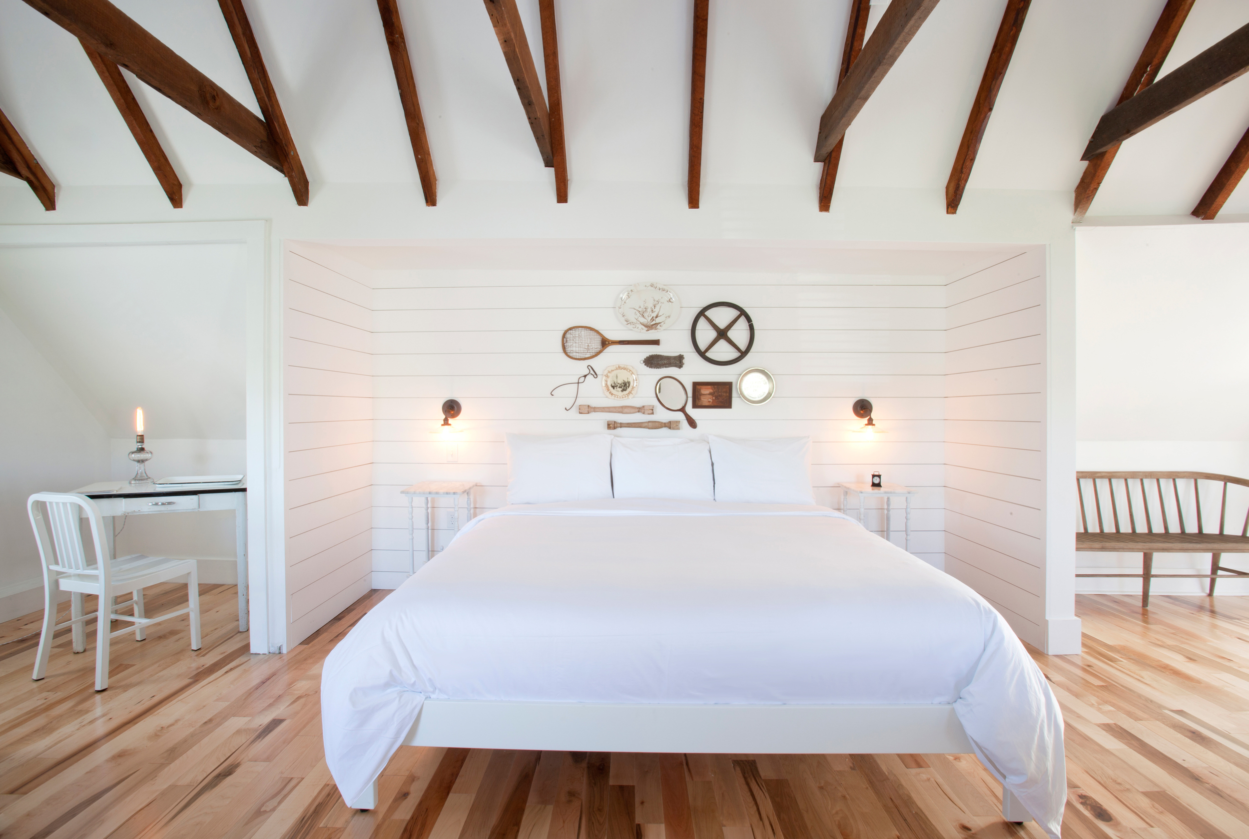 THE LOFT