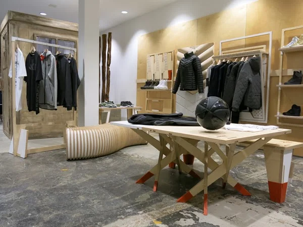 Comme Des Garcons Interior Dover Street Market Comme Des Garcons