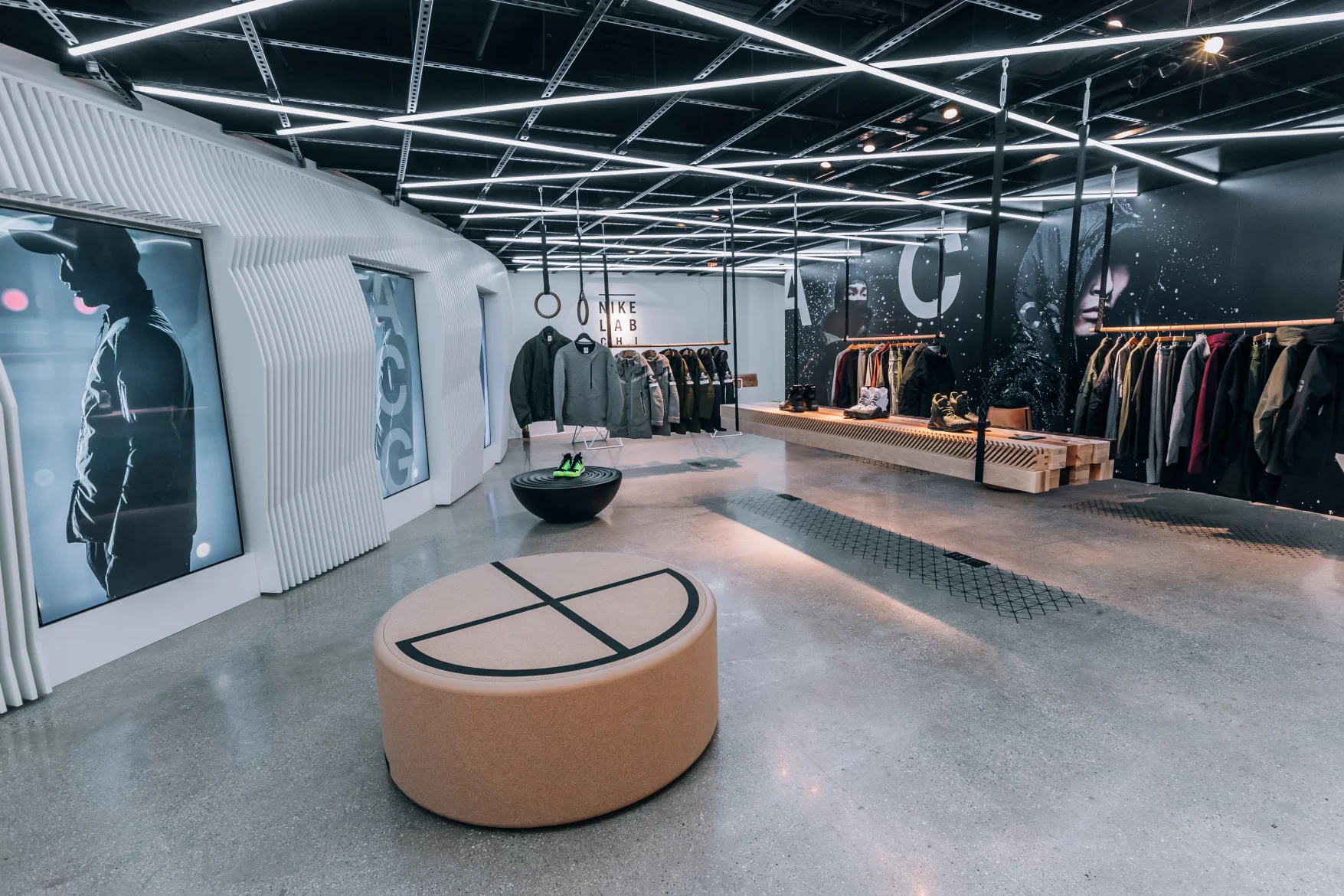 inside-nikelab-chicago-1.jpg