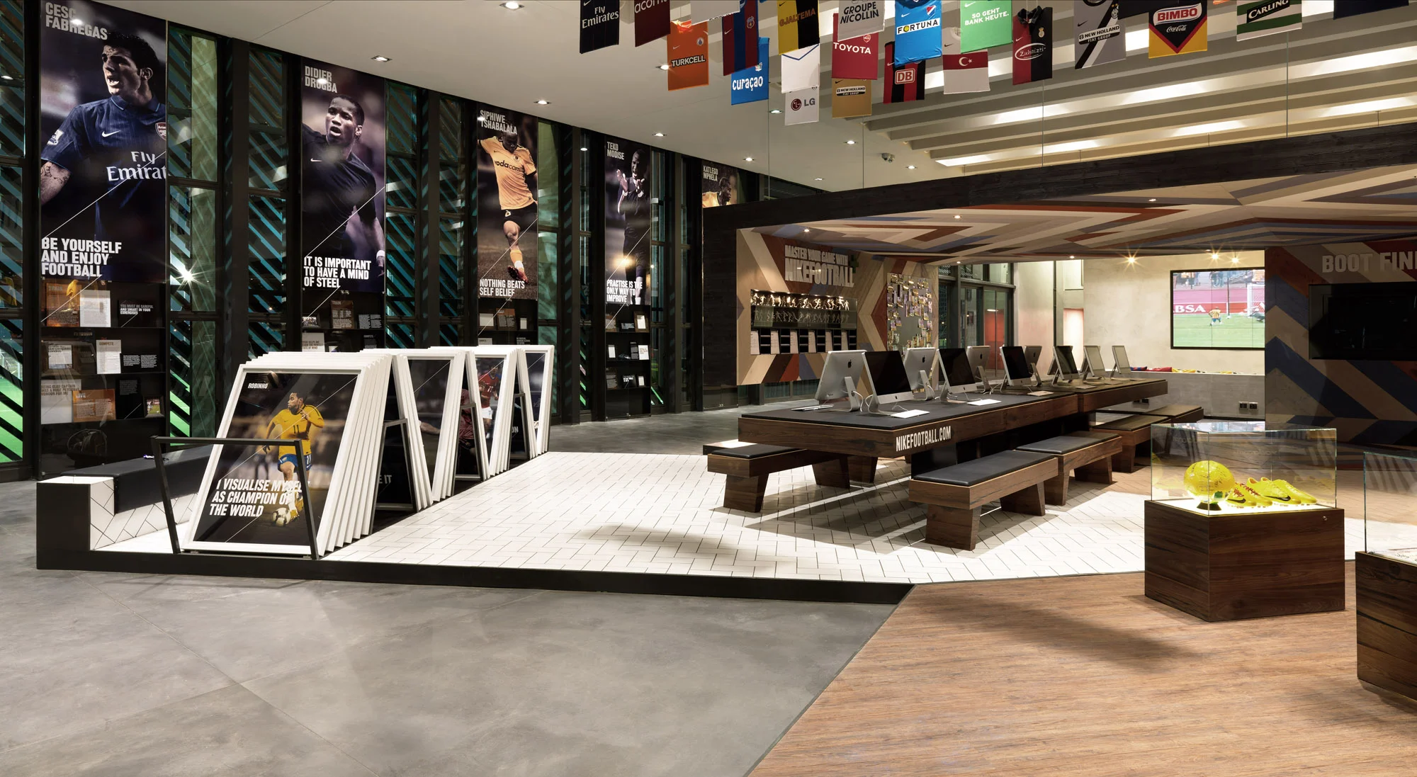 Julian_Abrams_RUF_FTC_SOWETO_INTERIOR_02.jpg