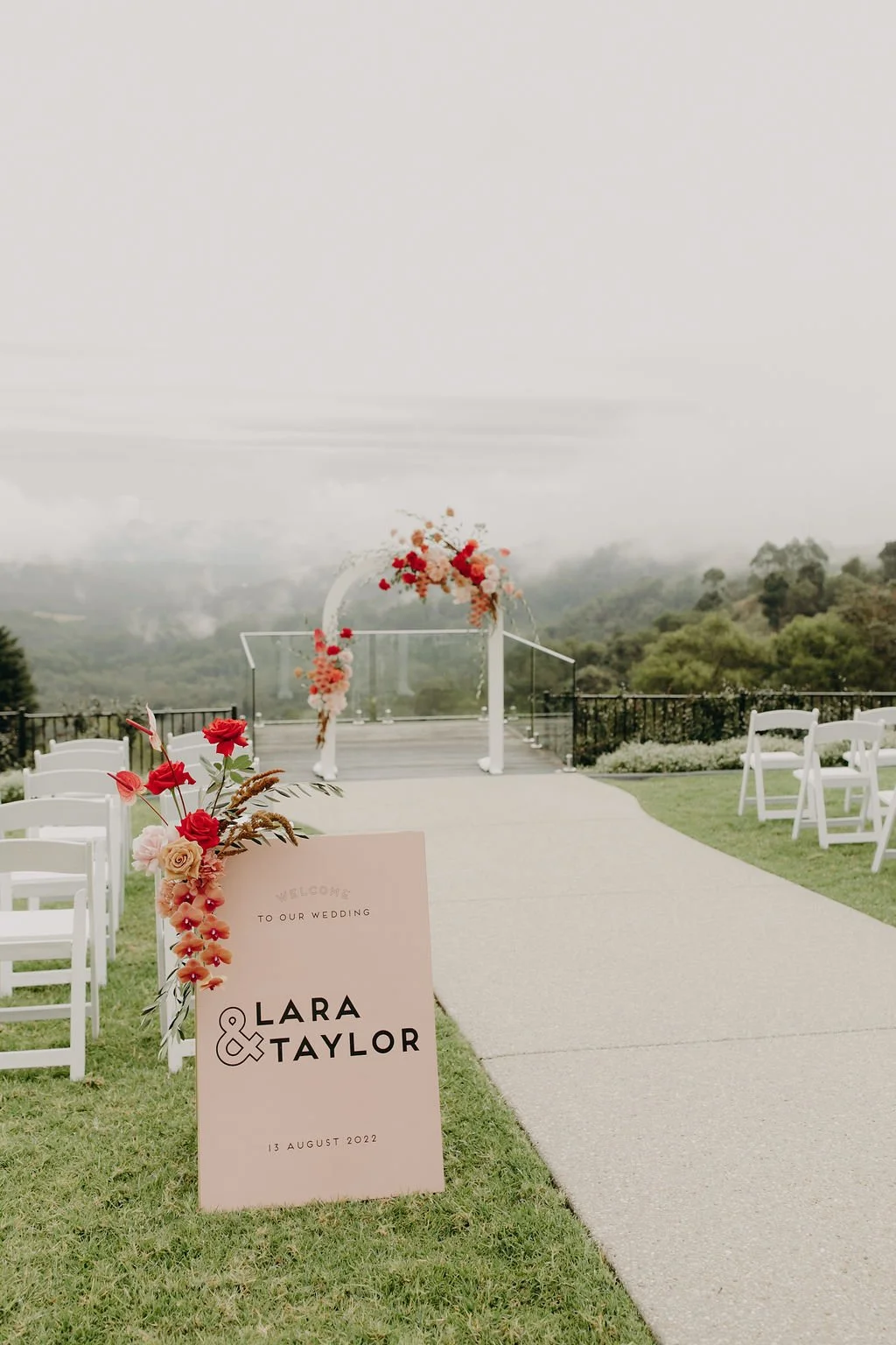 Lara&Taylor-28.jpg
