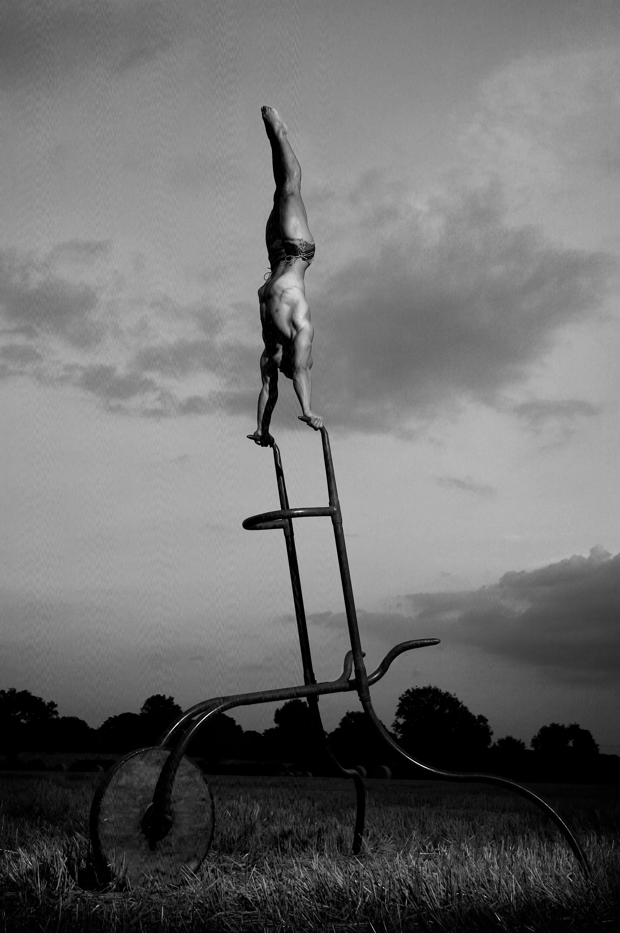  Ernesto Sculpture 