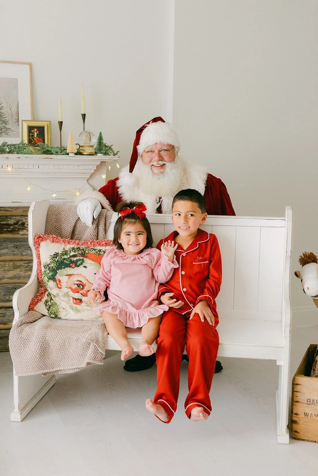 2023-12-02-Lopez-SantaMiniSession-0013_websize.jpg