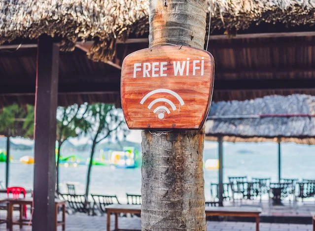 wifiaberto_578472010.jpg