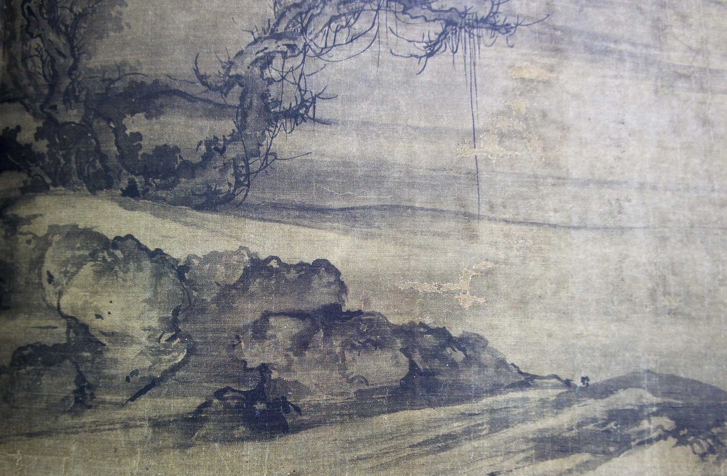 detail: guo xi old trees, level distance