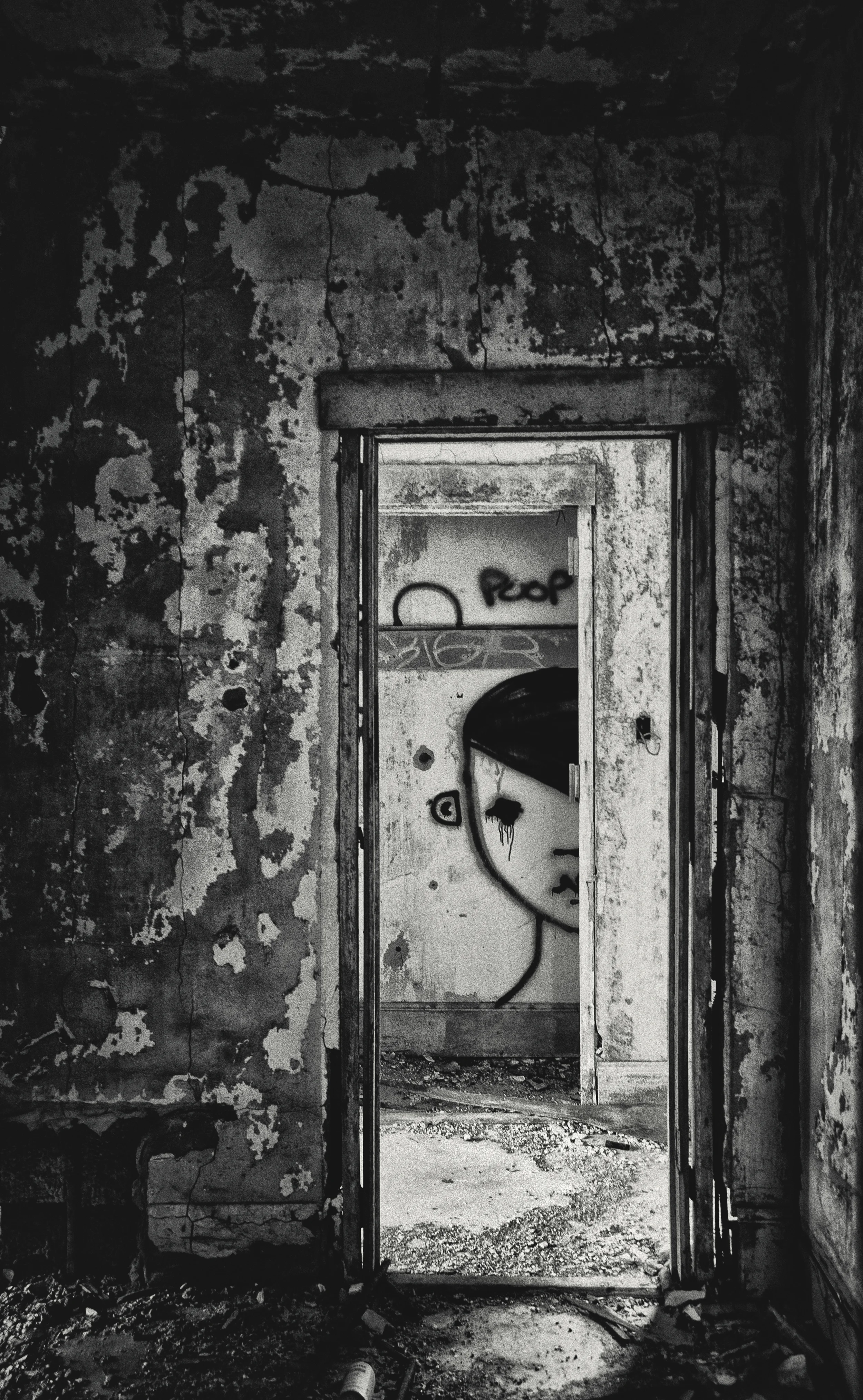 Come closer...