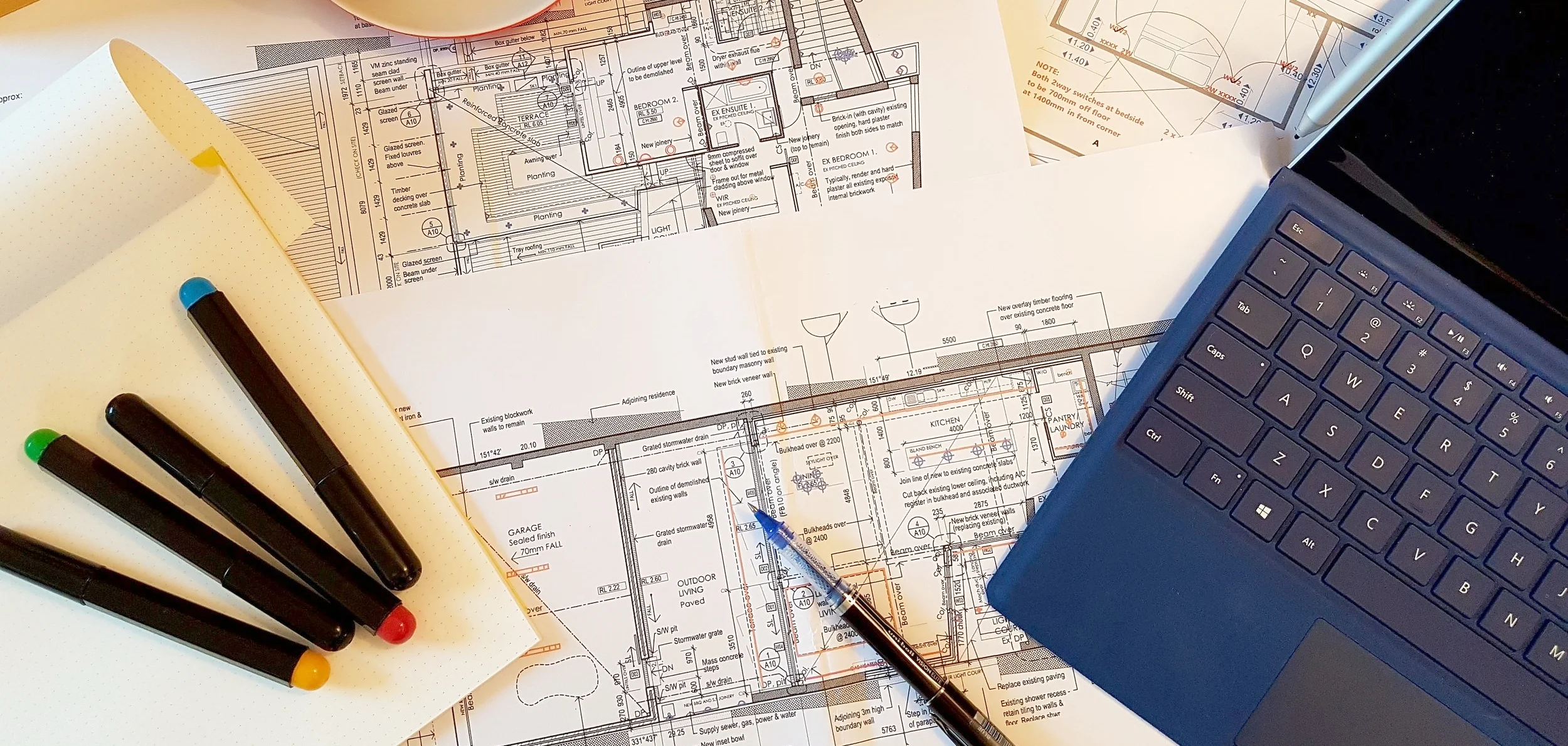 Professional lighting design combines the first principles of light with your design aesthetic to create beautiful, functional and sustainable lighting in your home.