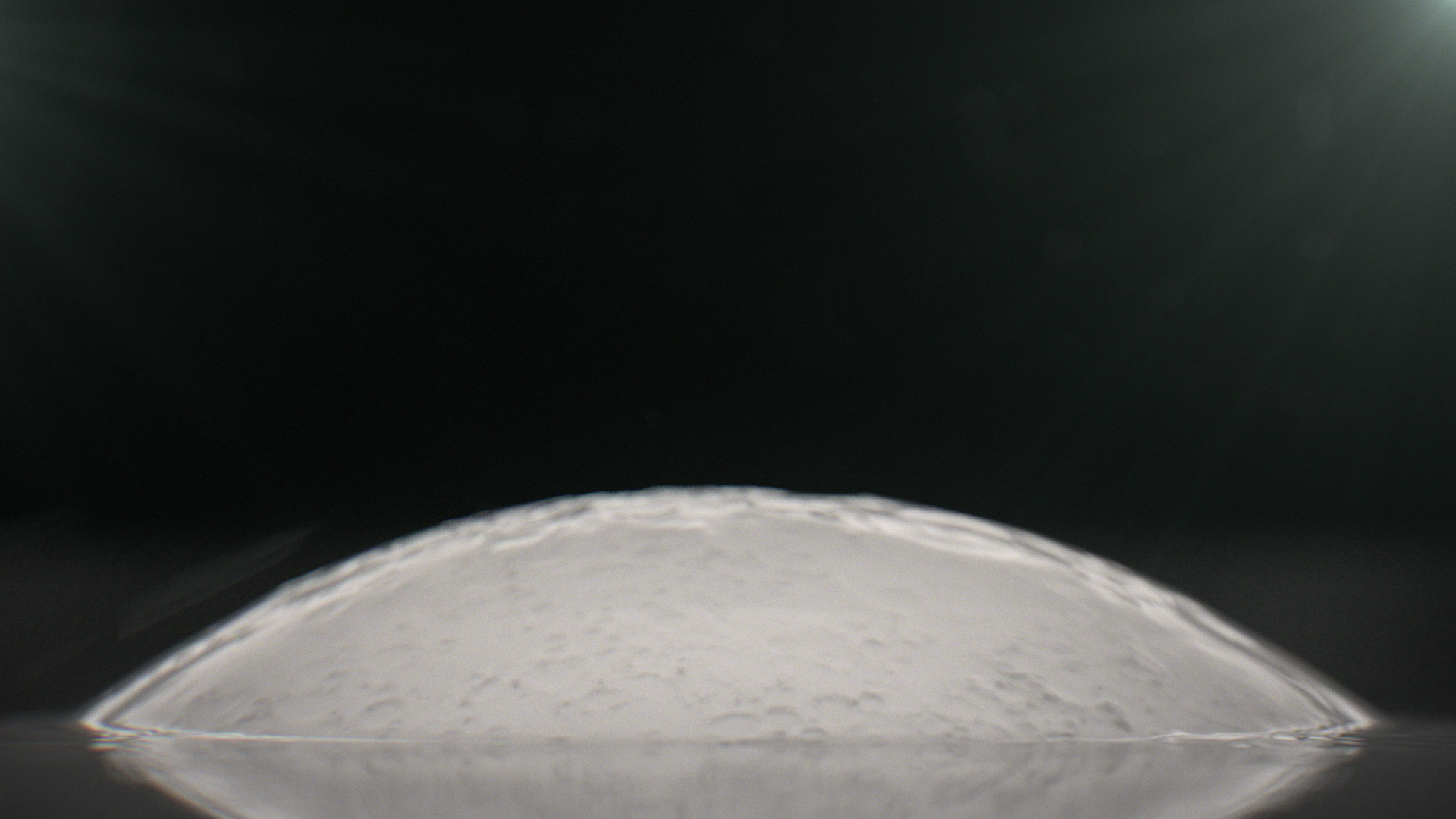 vlcsnap-2018-06-24-23h35m46s580.png