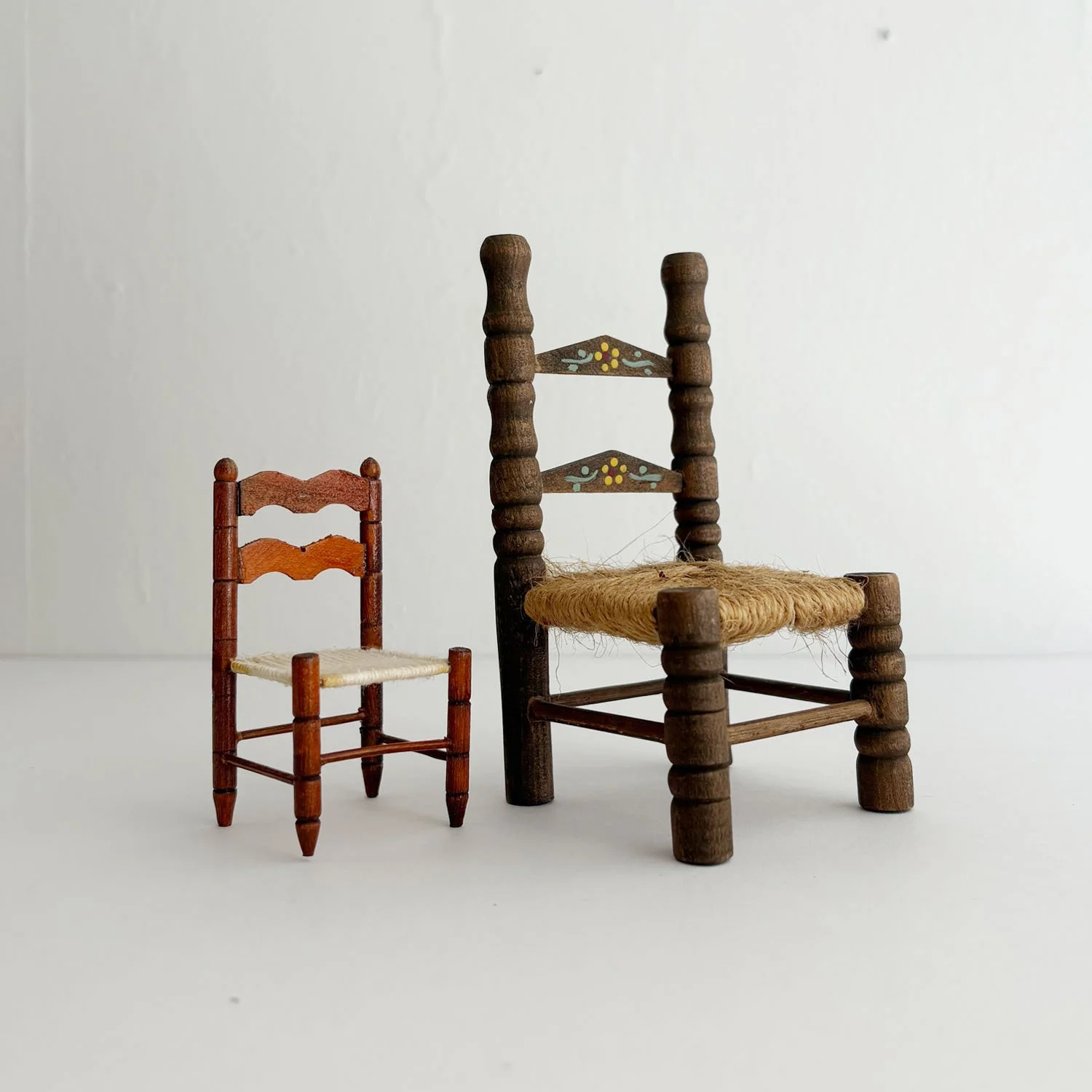 vintage-wood-dollhouse-chairs-1.jpg