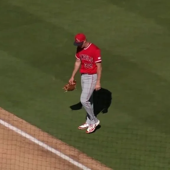 Rookie pitchers Johnson, Whisenhunt top players in spring games of Saturday, March 7