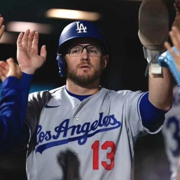 Dodgers’ Muncy tops players for Monday, April 20, rising to 1st among NL batters