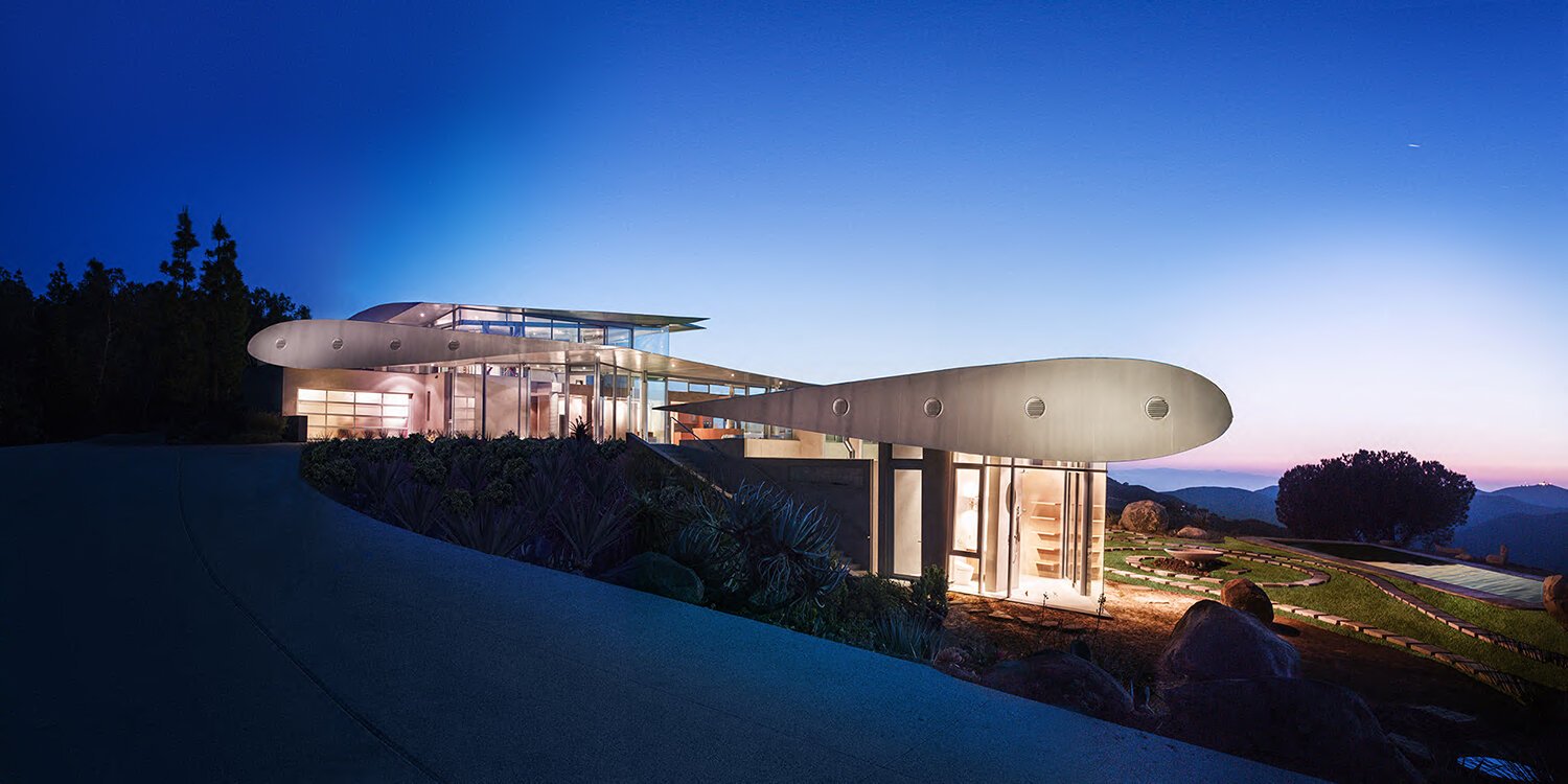 S.E.A.-Studio-Environmental-Architecture-David-Hertz-FAIA-747-Wing-House-Malibu-California-adaptive-reuse-sustainable-regenerative-restorative-green-design-airplane-upcycle-recycle-found-object-boeing-award-winning-residential-life-cycle-bony-ridge-3.jpg