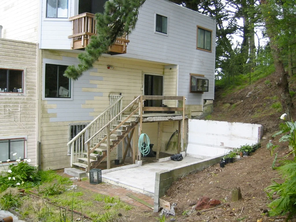 Moreno south view elev far.jpg