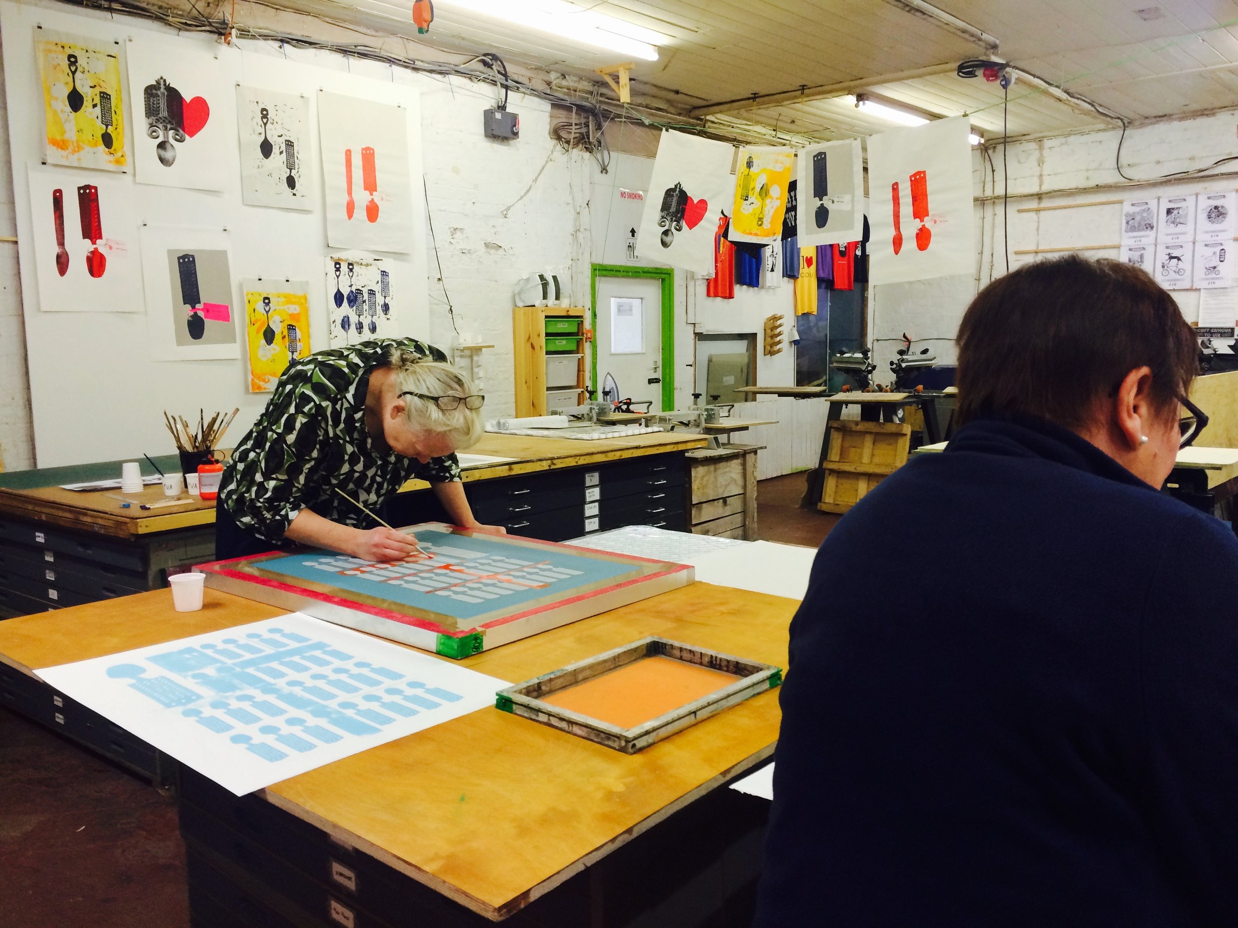 Screen-printing workshop Printhaus Cardiff. participants illustrate their love storie s