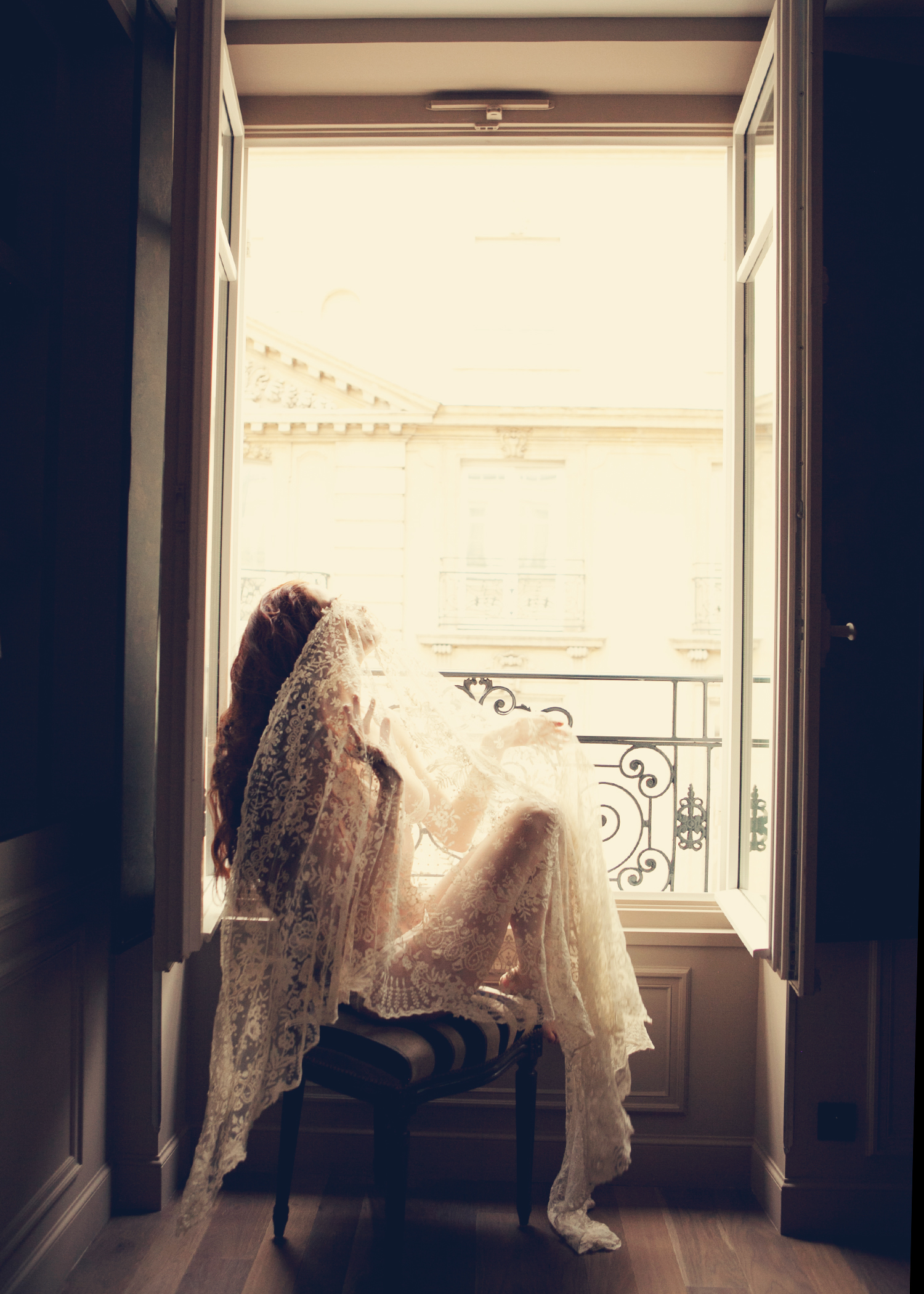 The LANE-Bridal-Editorial-Paris-Karissa-Fanning-Lauren-Ross-vintage-lace-veil.jpg