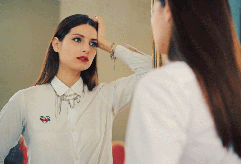 MIRROR_ONE.gif